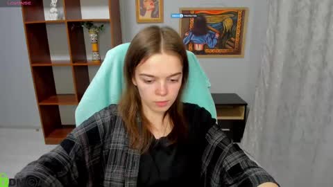 Skyler online show from March 11, 5:02 pm