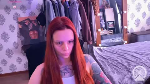 Alice online show from May 1, 1:05 pm