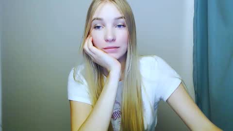 Rachel online show from December 2, 8:29 pm