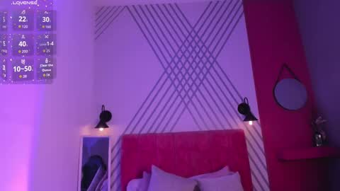 Sophie  online show from October 1, 10:52 pm