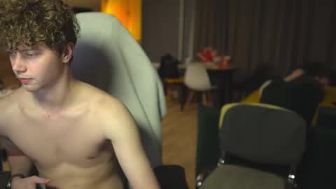 OLIVERpvt is open online show from February 28, 3:37 pm