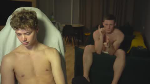 OLIVERpvt is open online show from November 22, 12:25 pm