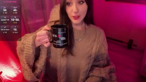 _sserendipityy_ online show from February 8, 8:23 pm