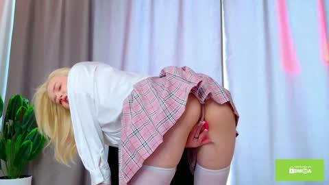 Lolla online show from April 11, 3:11 am