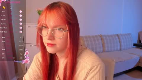 _sweetiemary_ online show from April 11, 2:27 am