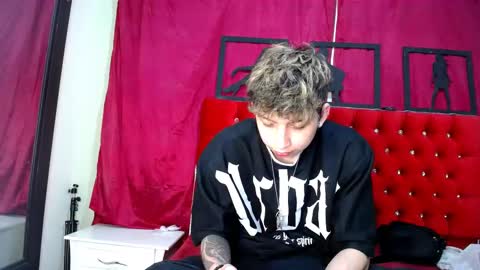 Thomas online show from February 26, 5:03 am