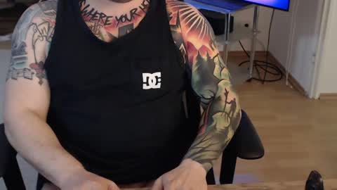 _trythis_ online show from April 9, 4:12 pm