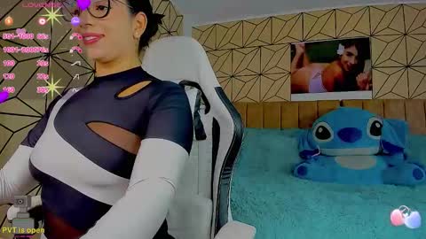 vane online show from February 16, 7:34 pm