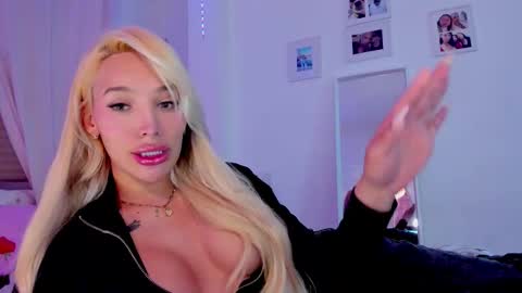   online show from January 31, 8:50 pm