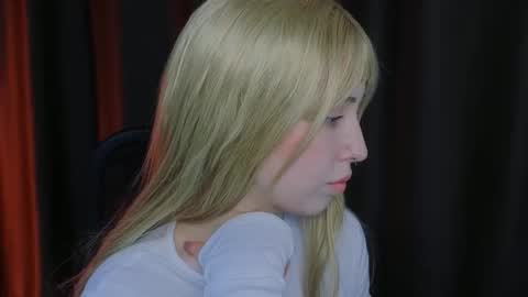 misa online show from November 19, 3:11 pm