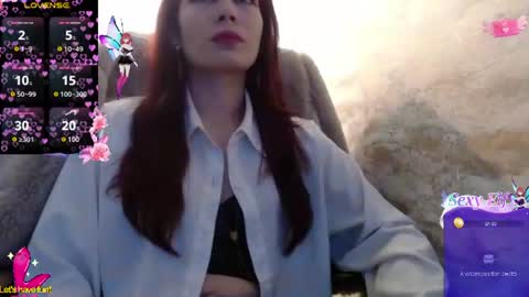 Yuyi online show from July 12, 2:26 am