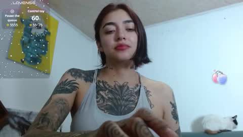 Zoe  online show from October 4, 1:36 am