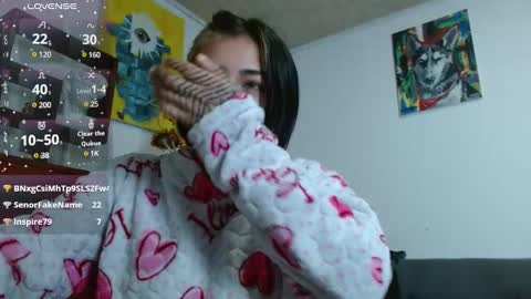 Zoe  online show from February 25, 1:10 pm