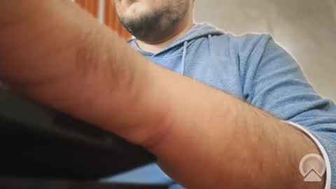 Snapshot of a4h_odin chatting on October 13, 7:10 am Sleepy owl online show from October 13, 7:10 am