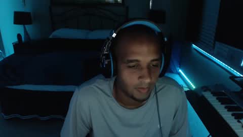 a4orce online show from September 30, 1:49 am