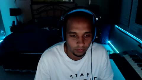 a4orce online show from June 19, 1:44 am