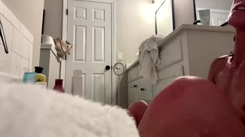 a_rae93 online show from October 3, 12:31 am