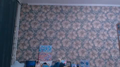 Alice online show from April 18, 6:10 pm