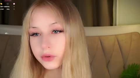 Amy online show from November 30, 3:19 pm