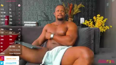 Aaron online show from July 3, 3:39 pm
