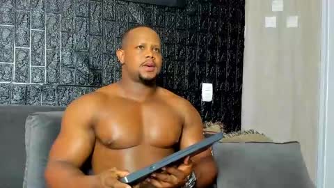 Aaron online show from September 26, 11:07 am