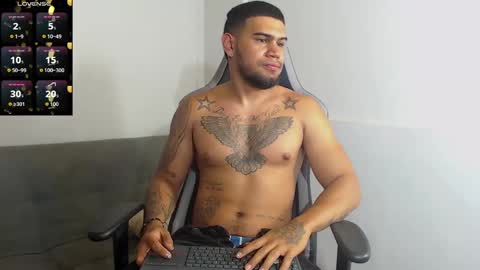 ig aaron hunter123 online show from October 1, 8:35 am