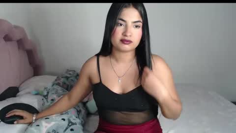 Snapshot of abbie777 chatting on January 6, 10:05 pm abbie777 online show from January 6, 10:05 pm