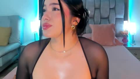 Snapshot of abby_blue01 chatting on February 24, 11:41 pm abby_blue01 online show from February 24, 11:41 pm