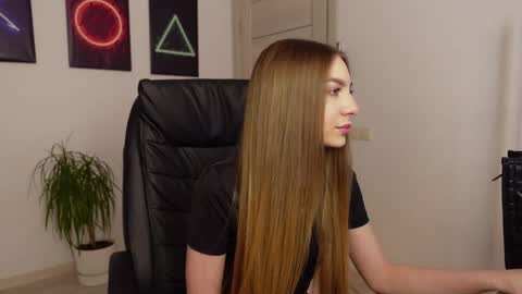 ABBY LAKER online show from February 25, 1:21 pm