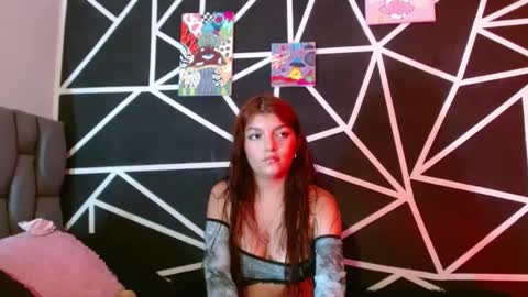 Snapshot of abby_rousse09 chatting on September 18, 2:37 am abby_rousse09 online show from September 18, 2:37 am