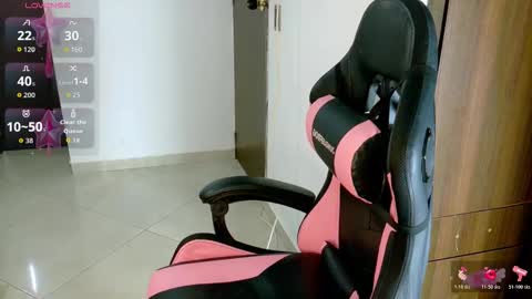 ABBY  online show from February 11, 6:12 pm