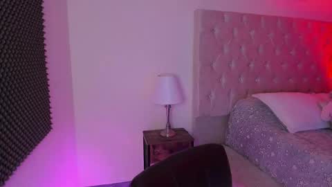 START TRANSMISSION ---- AM COLOMBIA TIME online show from April 14, 6:49 am