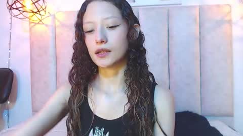 abbycute online show from January 6, 1:48 pm