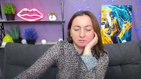 abbytaylorr online show from January 19, 4:46 pm