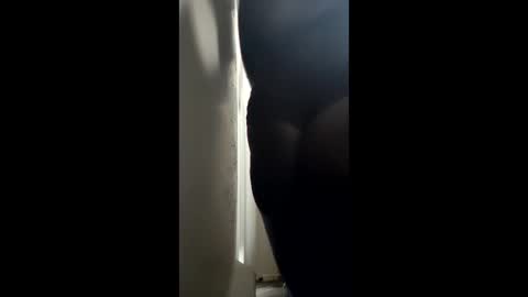 abdaziz8686 online show from February 1, 11:46 pm