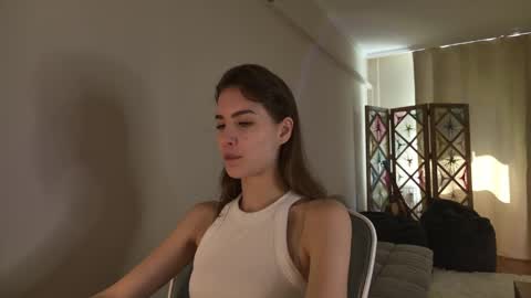 abella_danger_x online show from May 22, 7:26 am