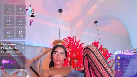 abelladgr online show from March 10, 5:54 am