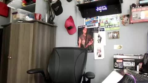 AJ online show from July 17, 1:57 pm