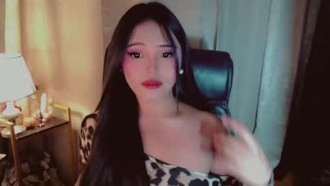 Abetterchristine online show from July 25, 9:07 am