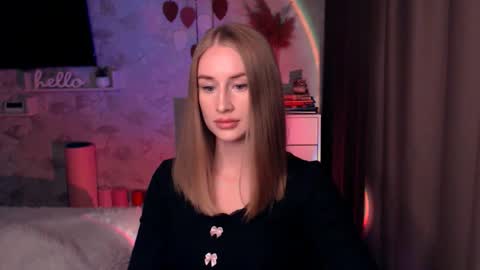 Snapshot of abigail_flex chatting on September 29, 7:13 pm Anna online show from September 29, 7:13 pm