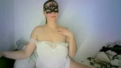 GoldenFish online show from December 4, 8:45 pm