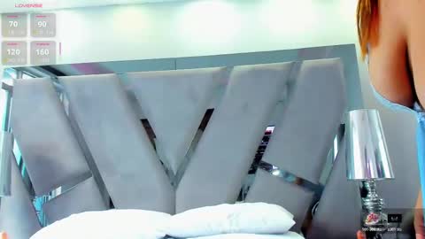 abril_monroe_ online show from November 15, 12:51 pm