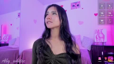 Snapshot of aby_whitee chatting on February 21, 7:56 am Aby online show from February 21, 7:56 am