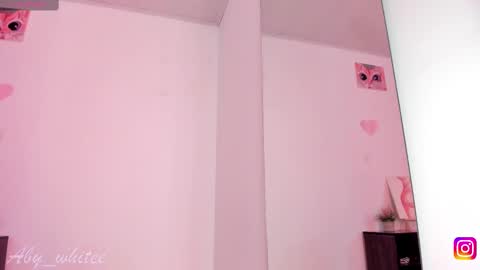 Snapshot of aby_whitee chatting on September 17, 1:14 pm Aby online show from September 17, 1:14 pm