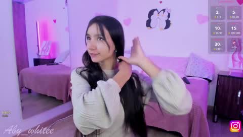 Snapshot of aby_whitee chatting on March 4, 5:21 am Aby online show from March 4, 5:21 am