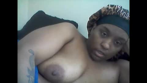 angel  chris online show from February 3, 3:38 pm