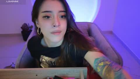 Snapshot of acidkaos chatting on March 12, 12:53 am Lana 3 online show from March 12, 12:53 am