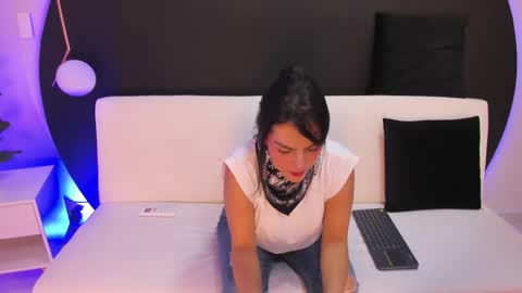    online show from March 10, 2:32 pm