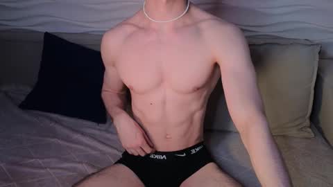 Snapshot of adam_21cm chatting on October 2, 4:17 pm Adam online show from October 2, 4:17 pm