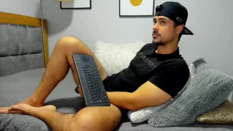 adam clarke online show from October 30, 7:53 am